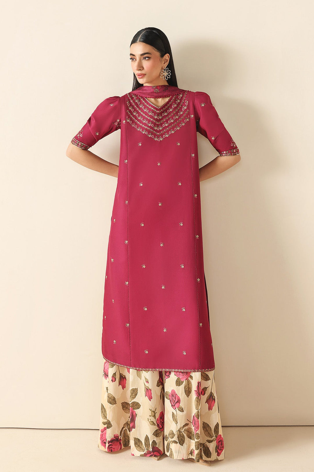 EMBROIDERED LAWN