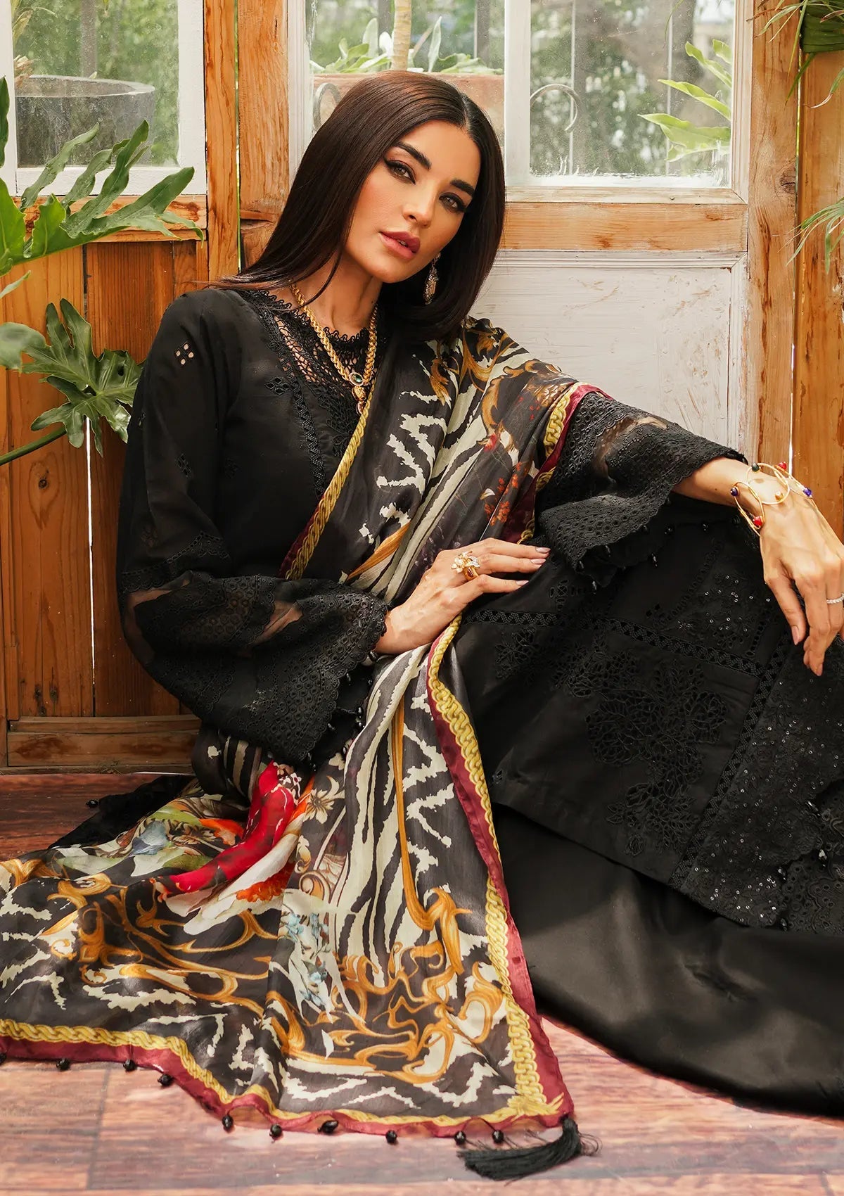 KHAF UNSTITCHED LUXURY LAWN - KLE-06