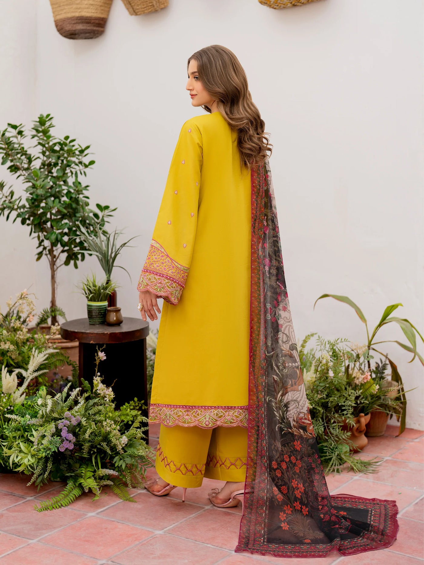 Husn-E-Arah Unstitched Lawn