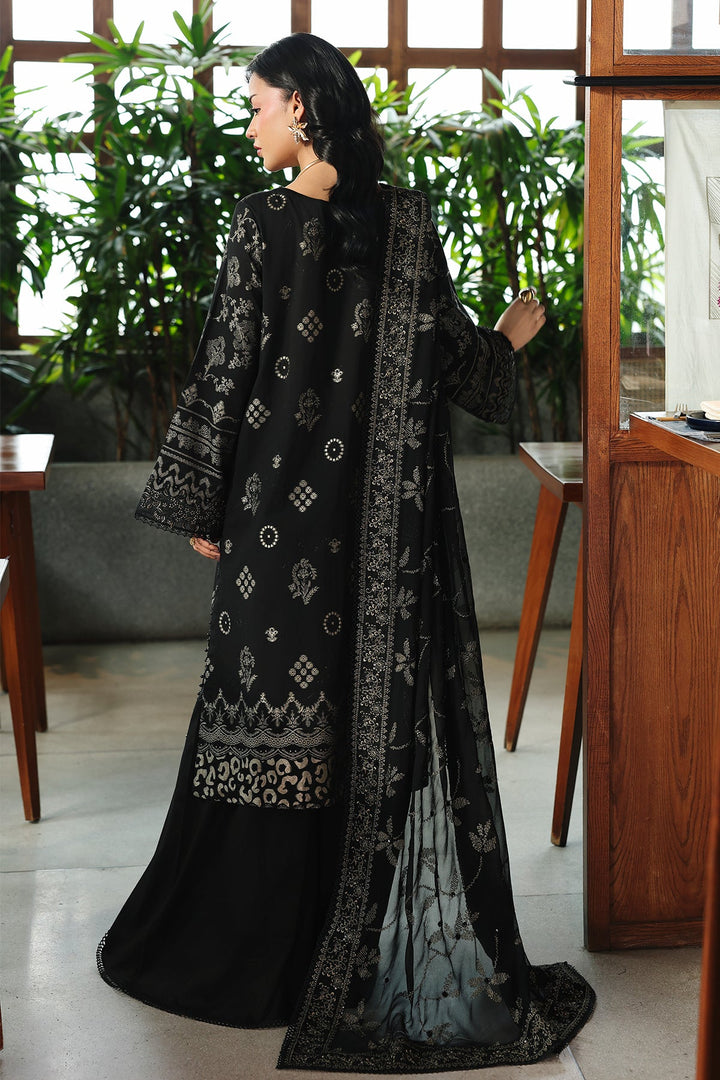 EMBROIDERED JACQUARD  SUIT 3 PC