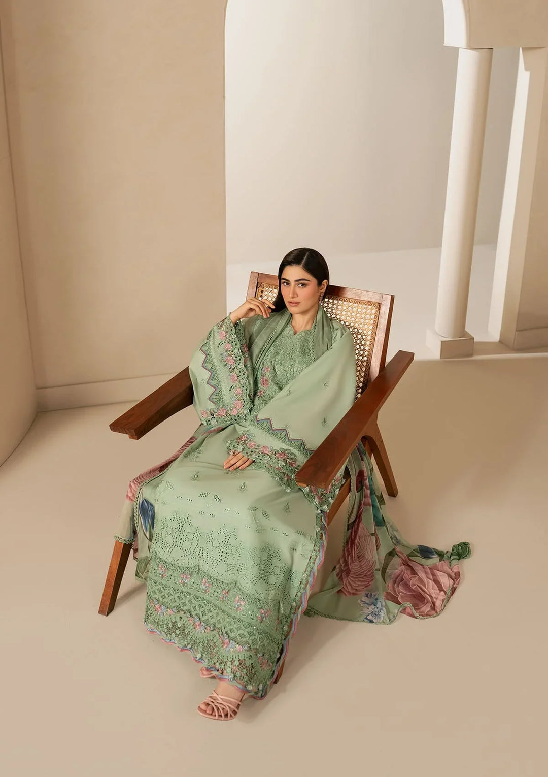 E-CRAFT - CHIKANKARI LAWN WITH CHIFFON DUPATTA &