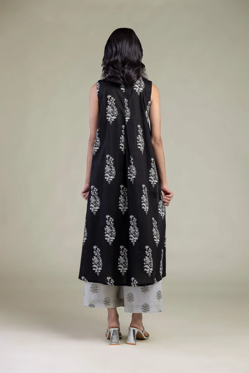 Printed | Cambric Black Sleeveless Kurta pant with Dupatta
