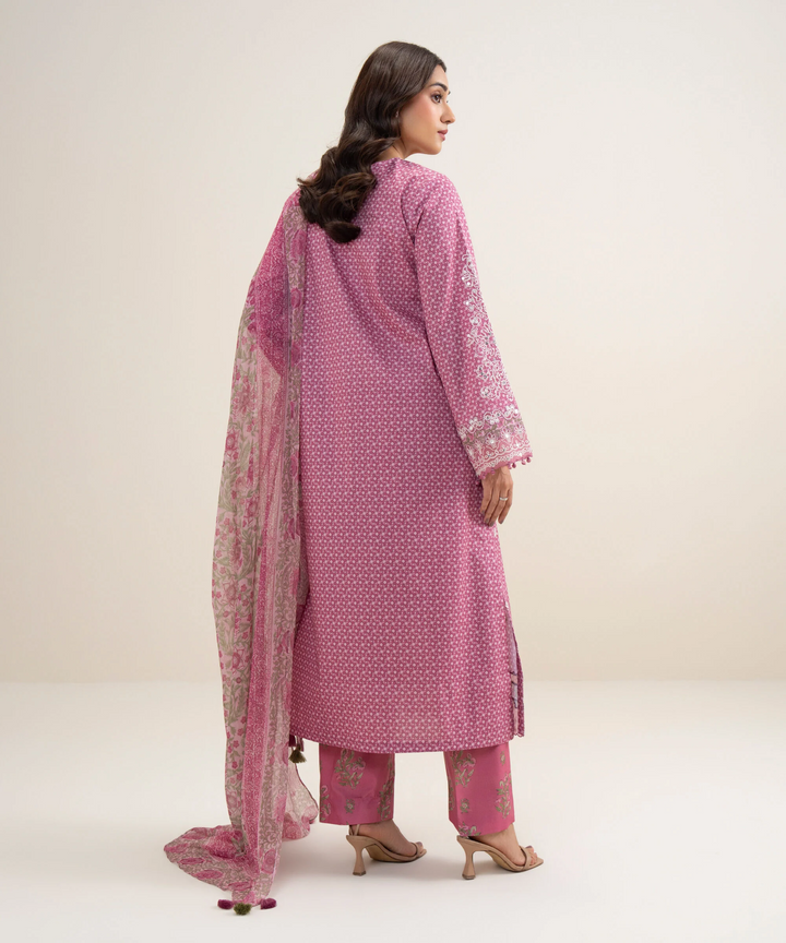 3 Piece - Embroidered Lawn Suit