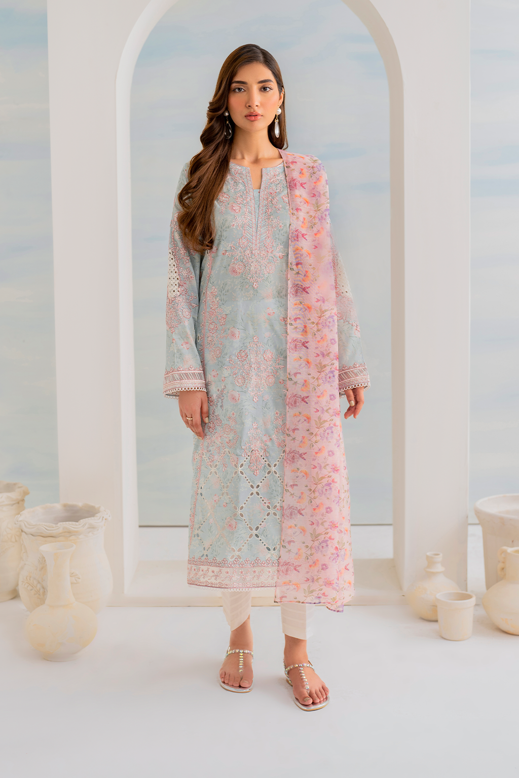 IZNIK GUZEL Embroidered Lawn IGL-01