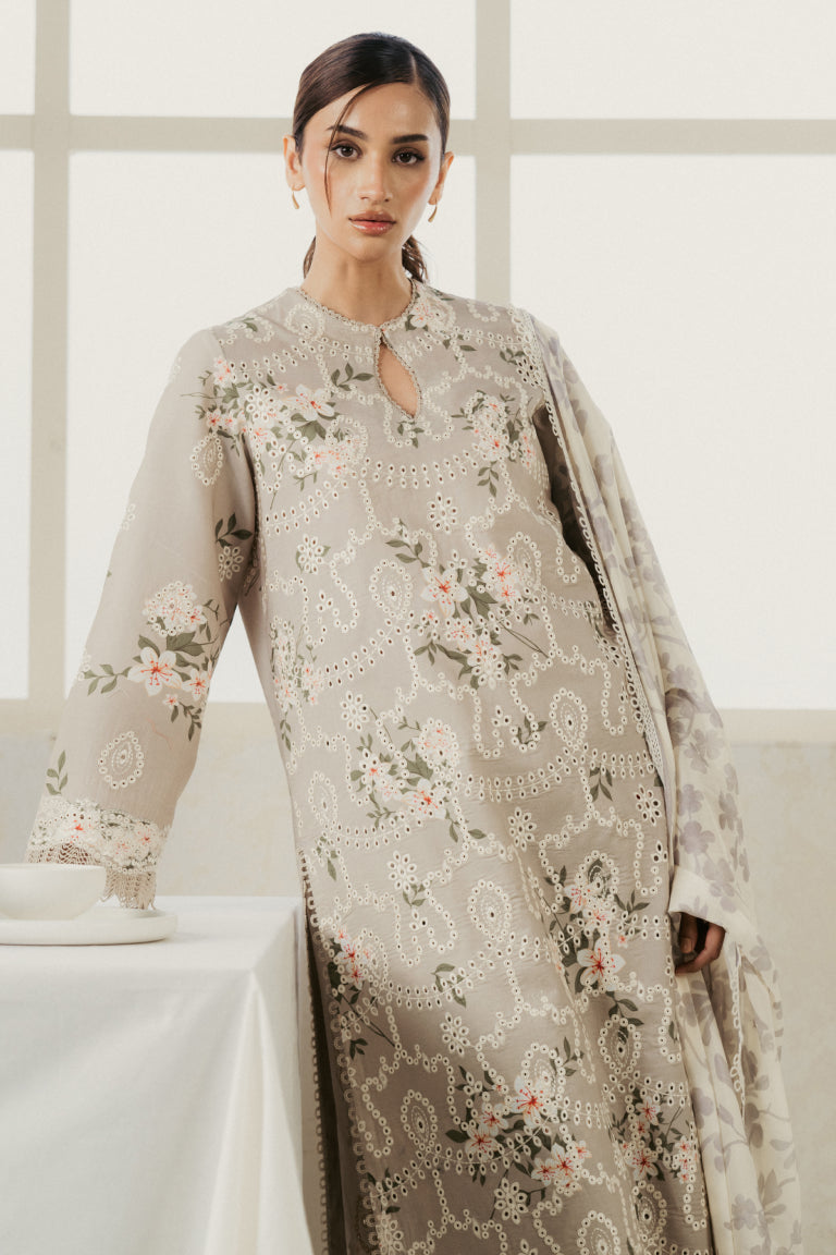 AMORE SUMMER LAWN