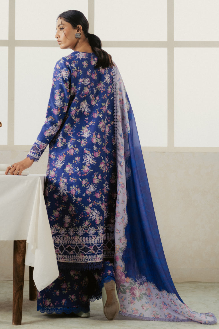 AMORE SUMMER LAWN