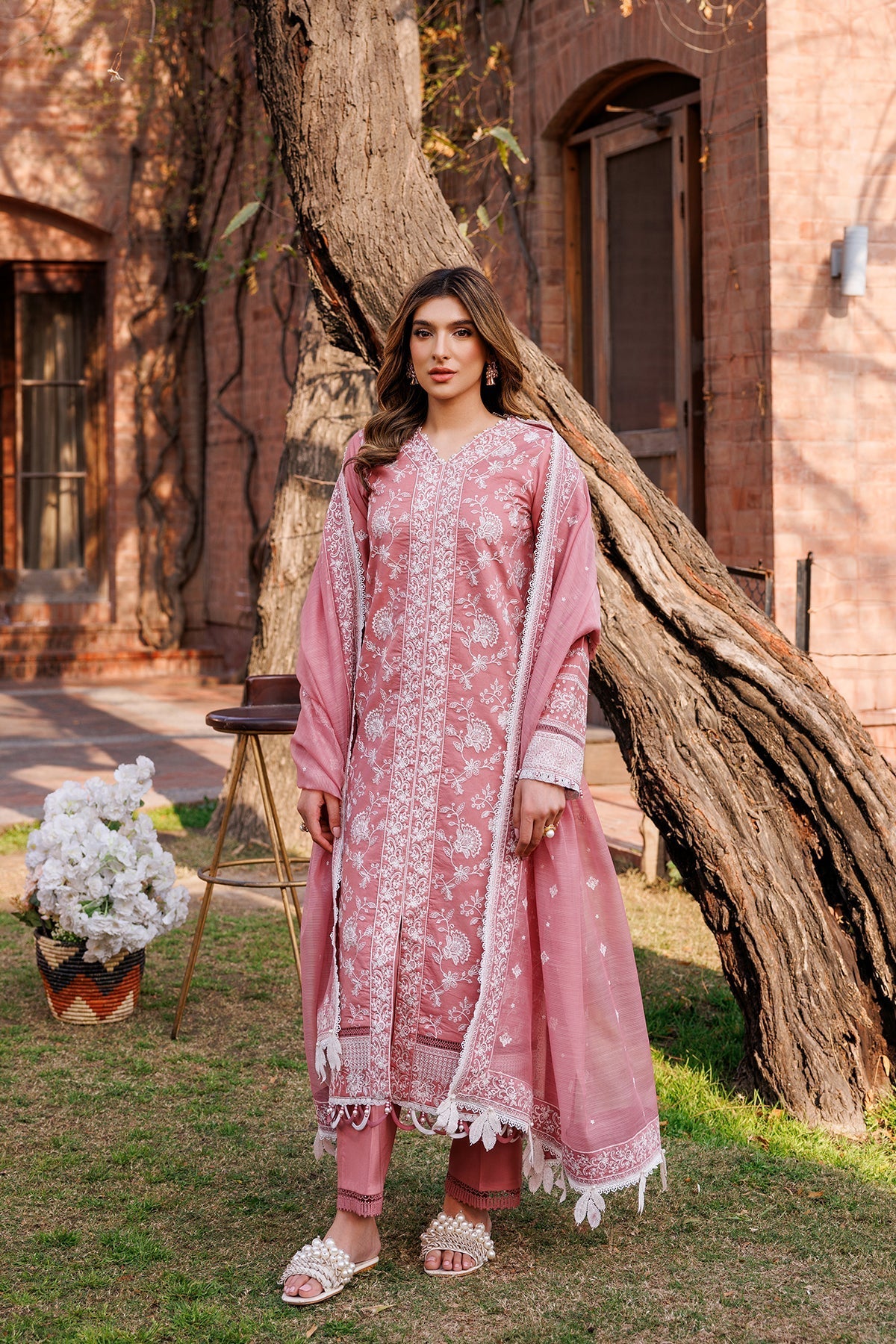 FARASHA DASTOOR EMBROIDERED LAWN || Pearl Mist