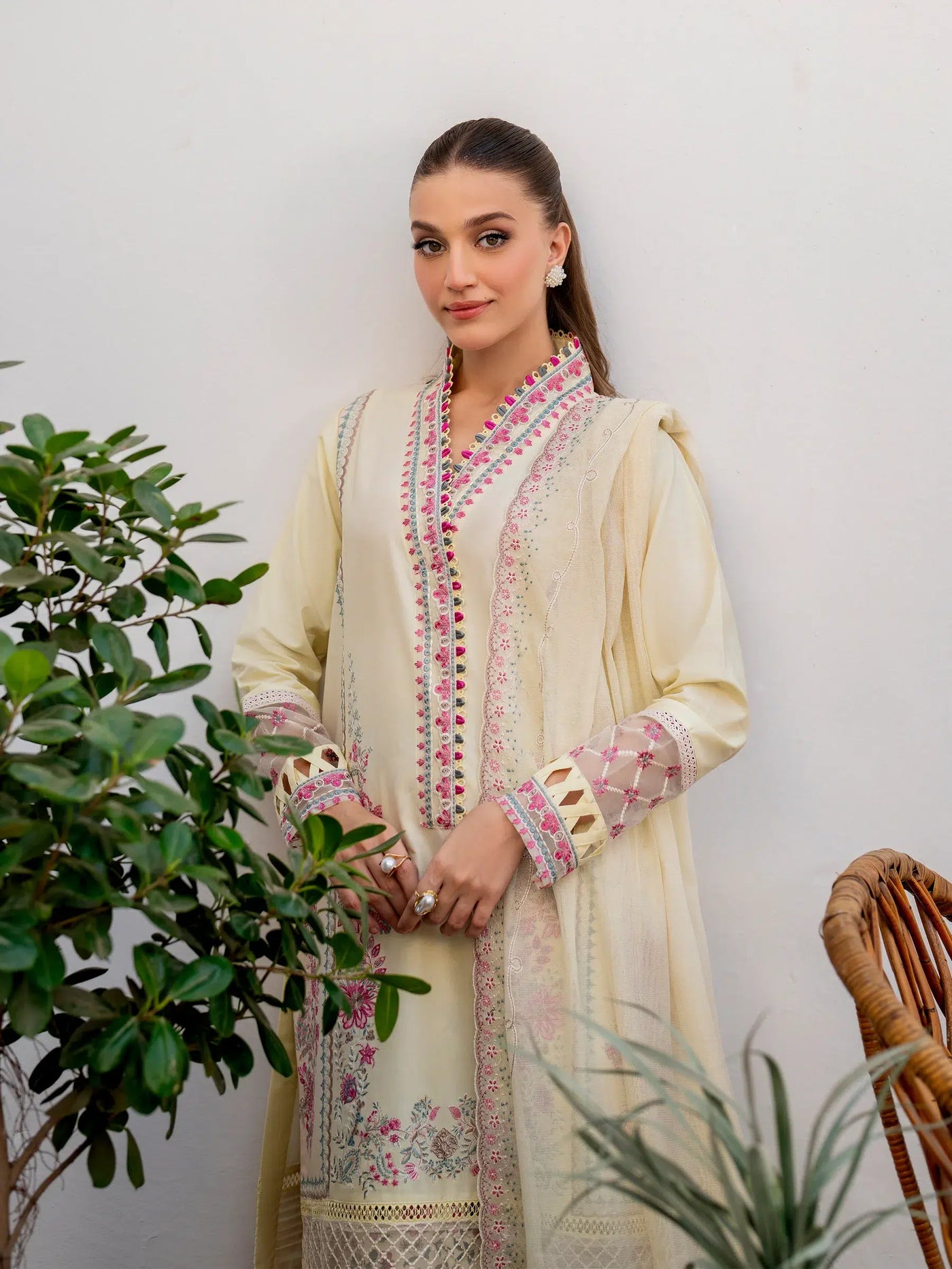 Husn-E-Arah Unstitched Lawn