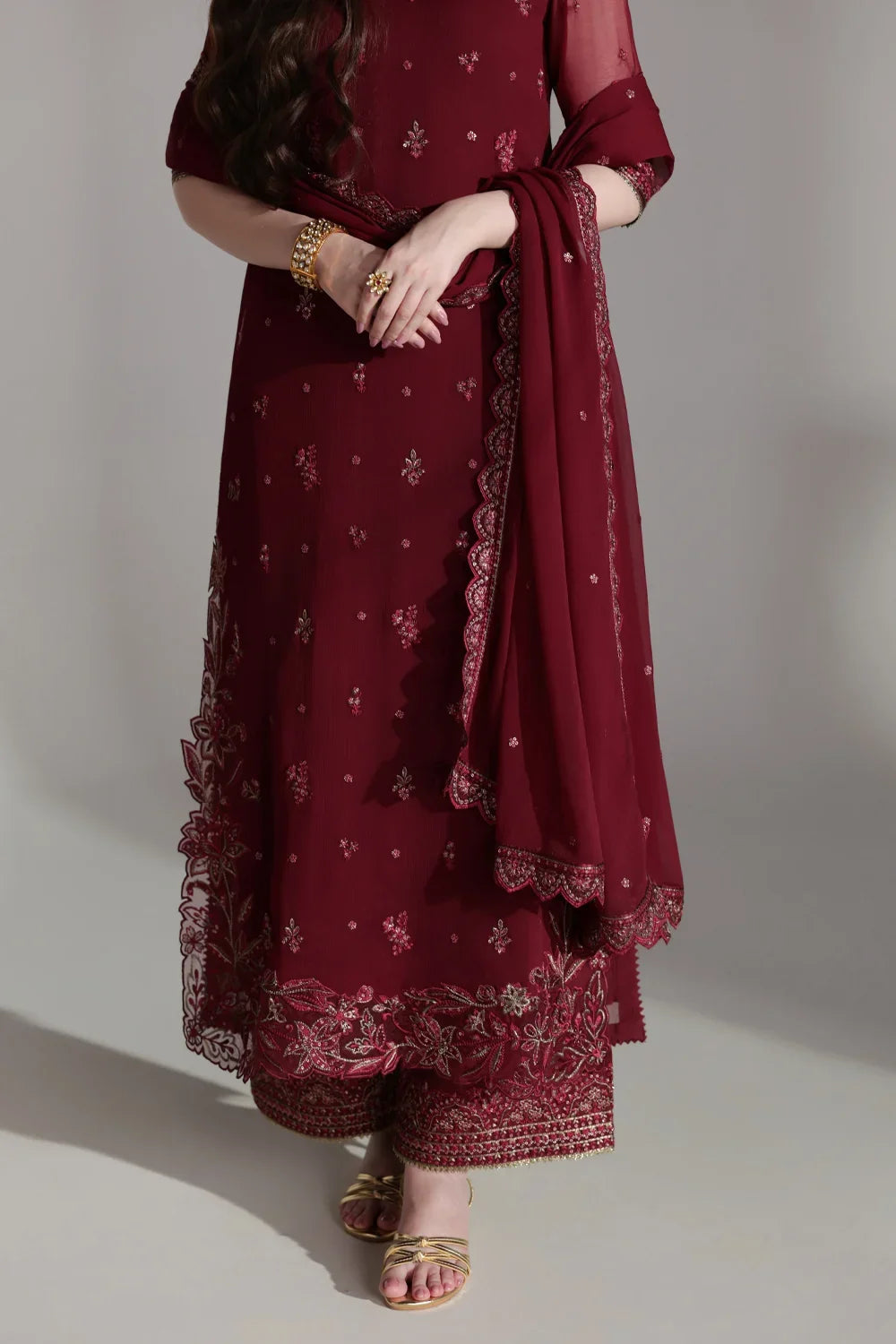 ENSEMBLES Embroidered 3pcs