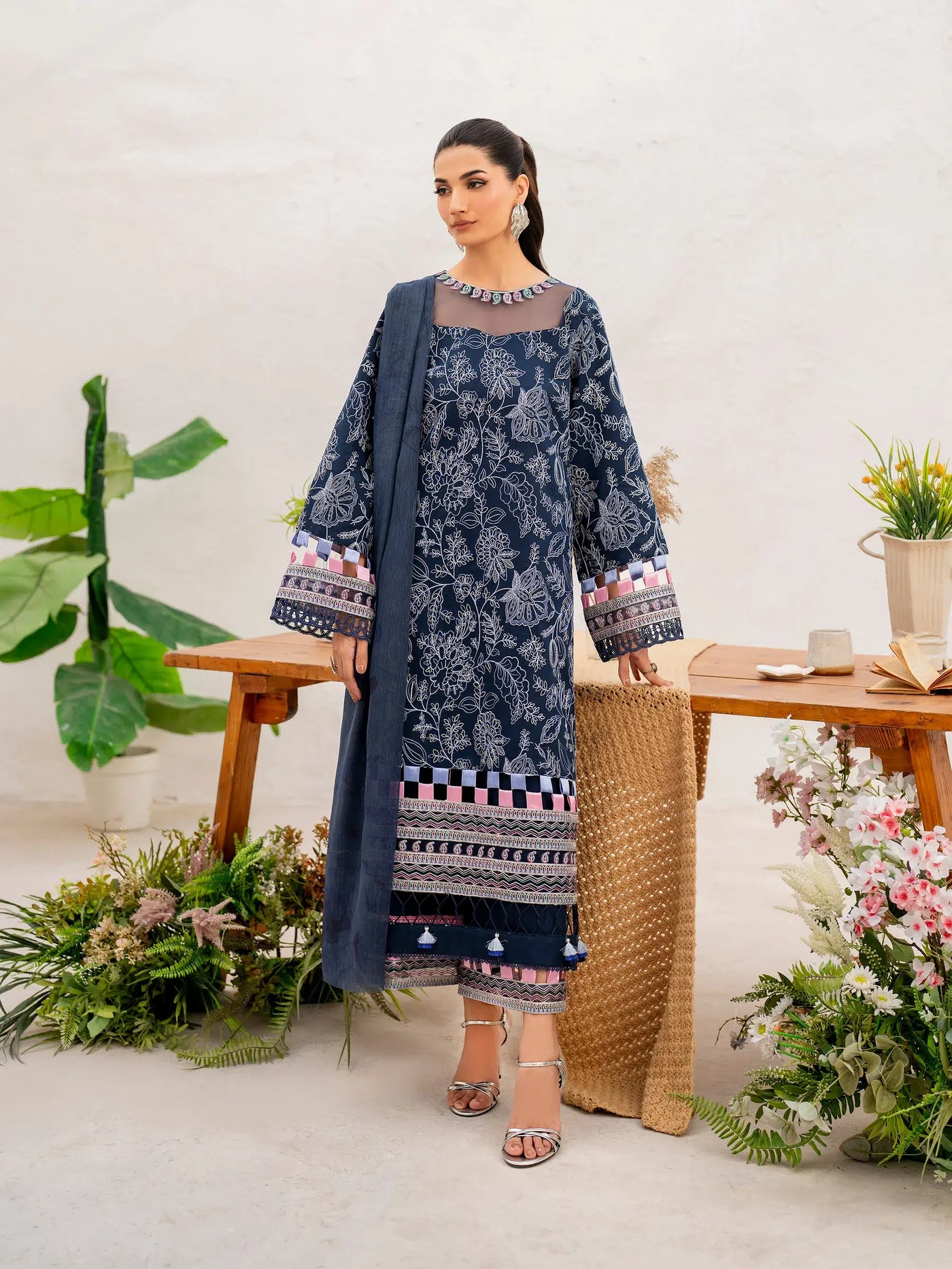 Husn-E-Arah Unstitched Lawn