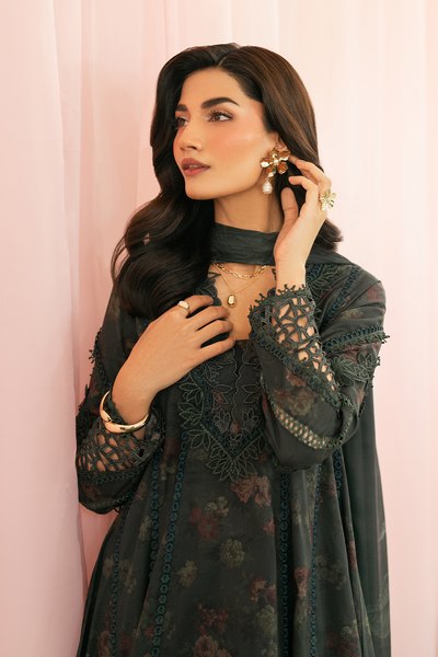 Embroidered Lawn