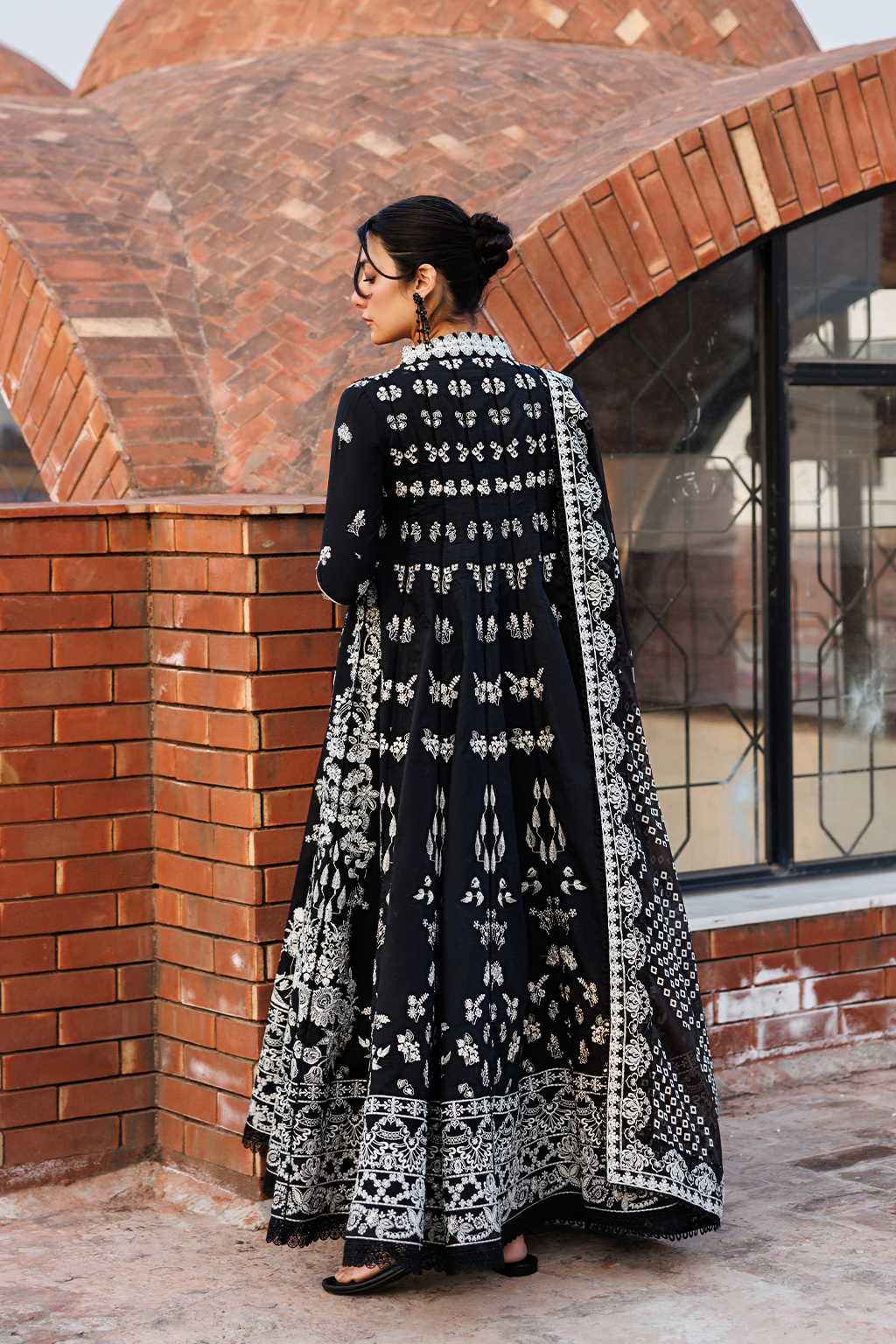 Mirabelle Festive Luxury Lawn