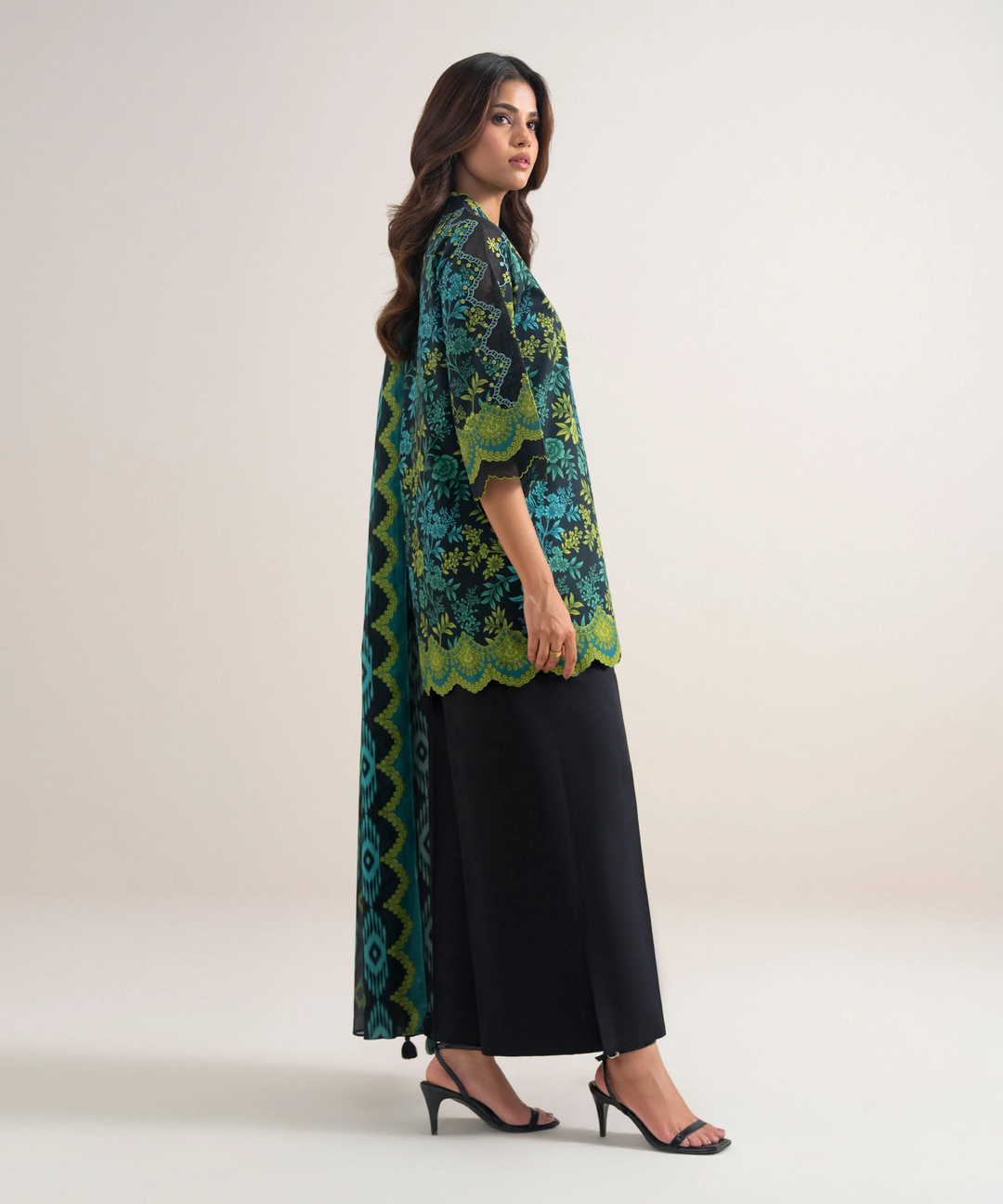 2 Piece - Embroidered Lawn Suit