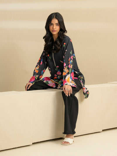 Cambric Kurti-Embroidered (Pret)