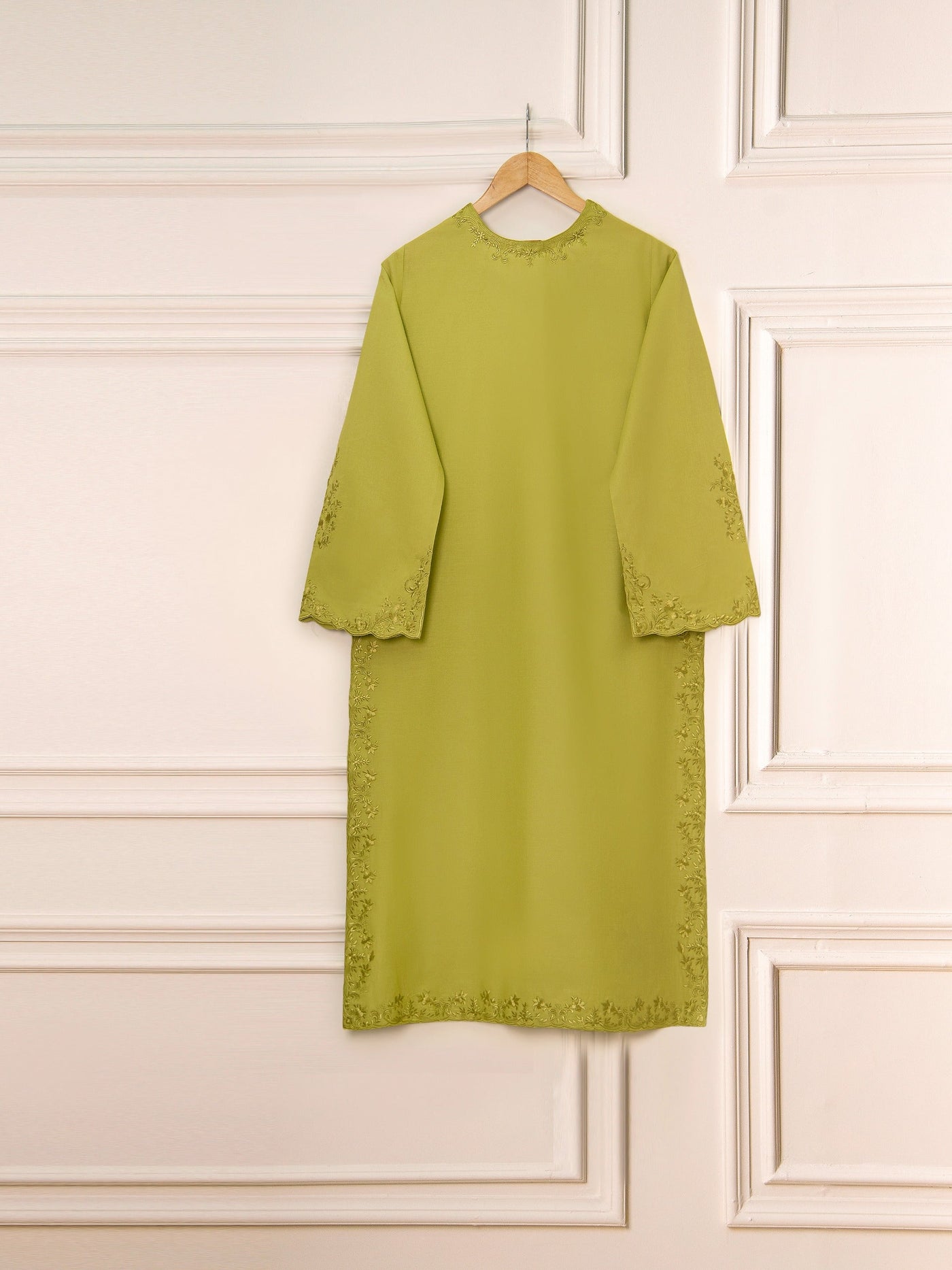 3 Piece - Pure Embroidered Lawn Suit