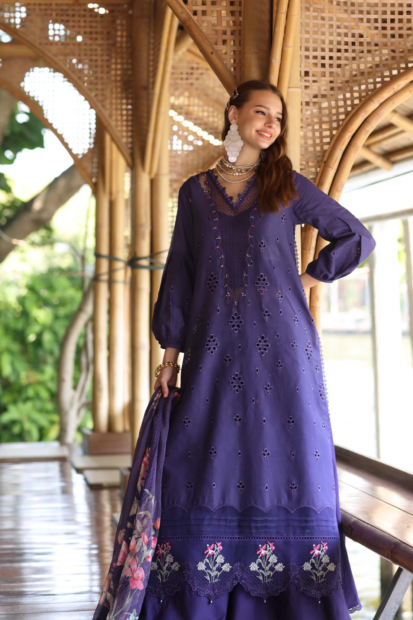 LUXE PRINKARI LAWN