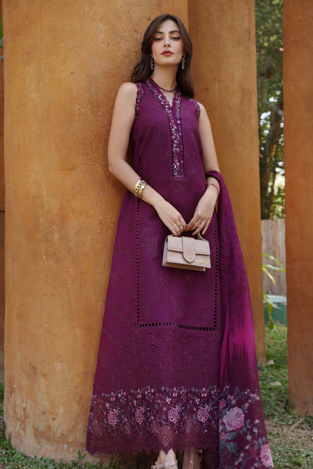 HANDWORK LASERKARI LAWN