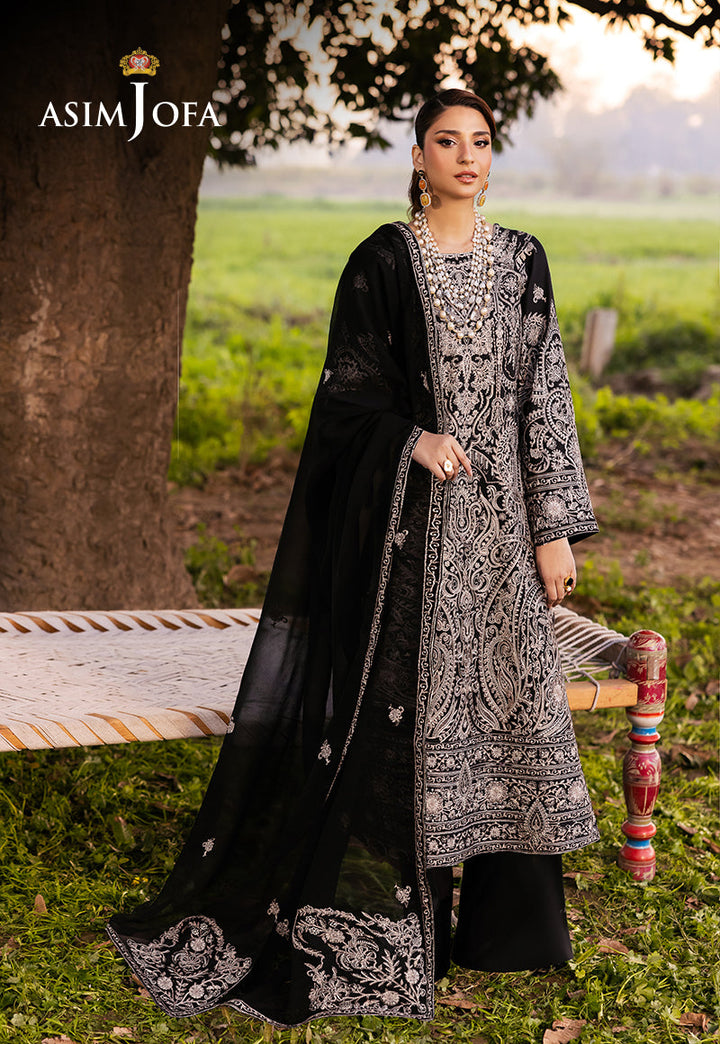 EMBROIDERED LAWN 3 PCS