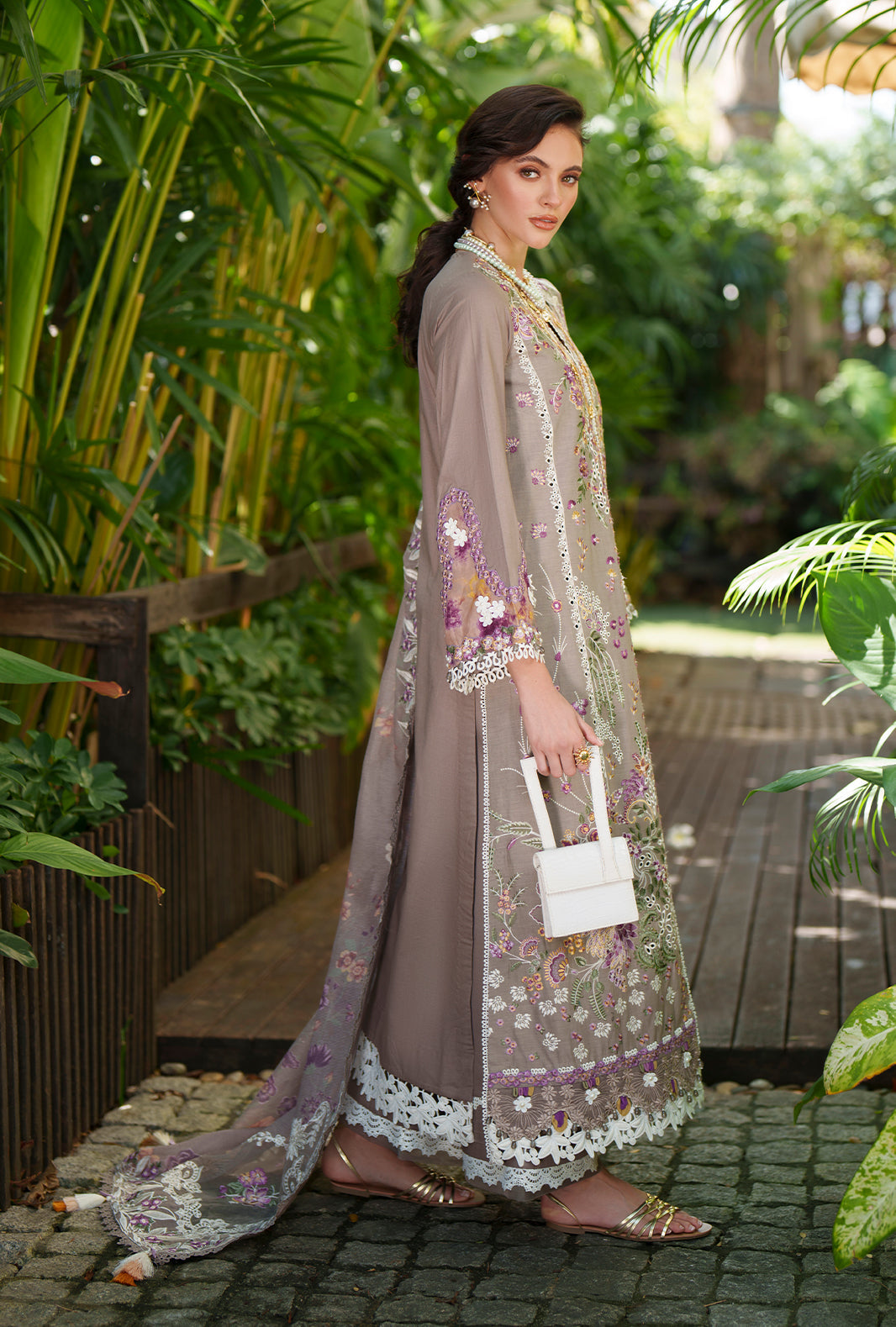 Evara Luxury Lawn