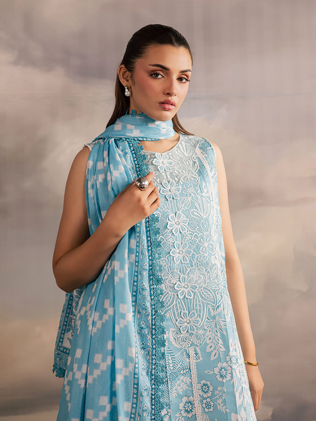 afsana-lawn-26