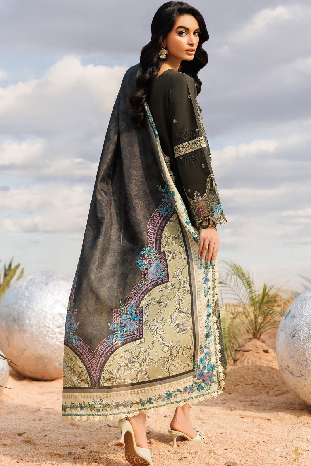 Shangrila Luxury Lawn