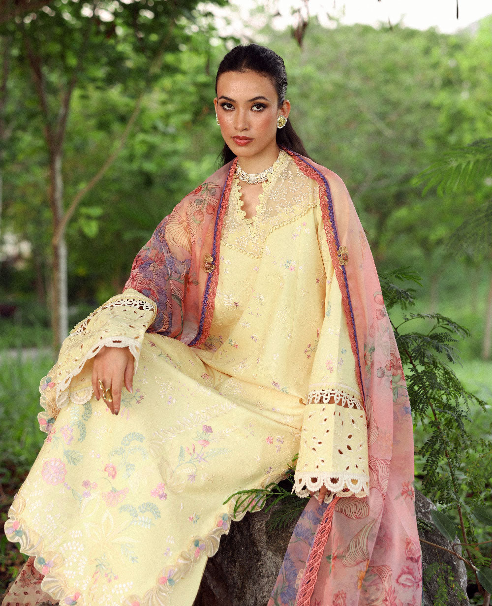 lilas-summer-unstitched-lawn-26