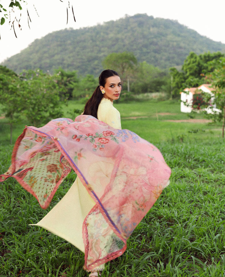lilas-summer-unstitched-lawn-26