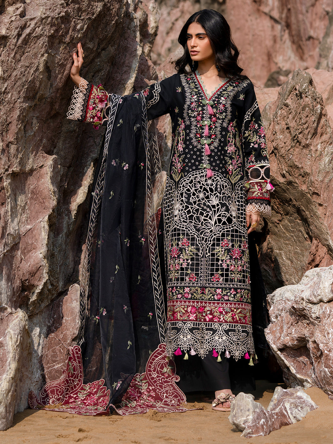 Sirene Luxury Lawn