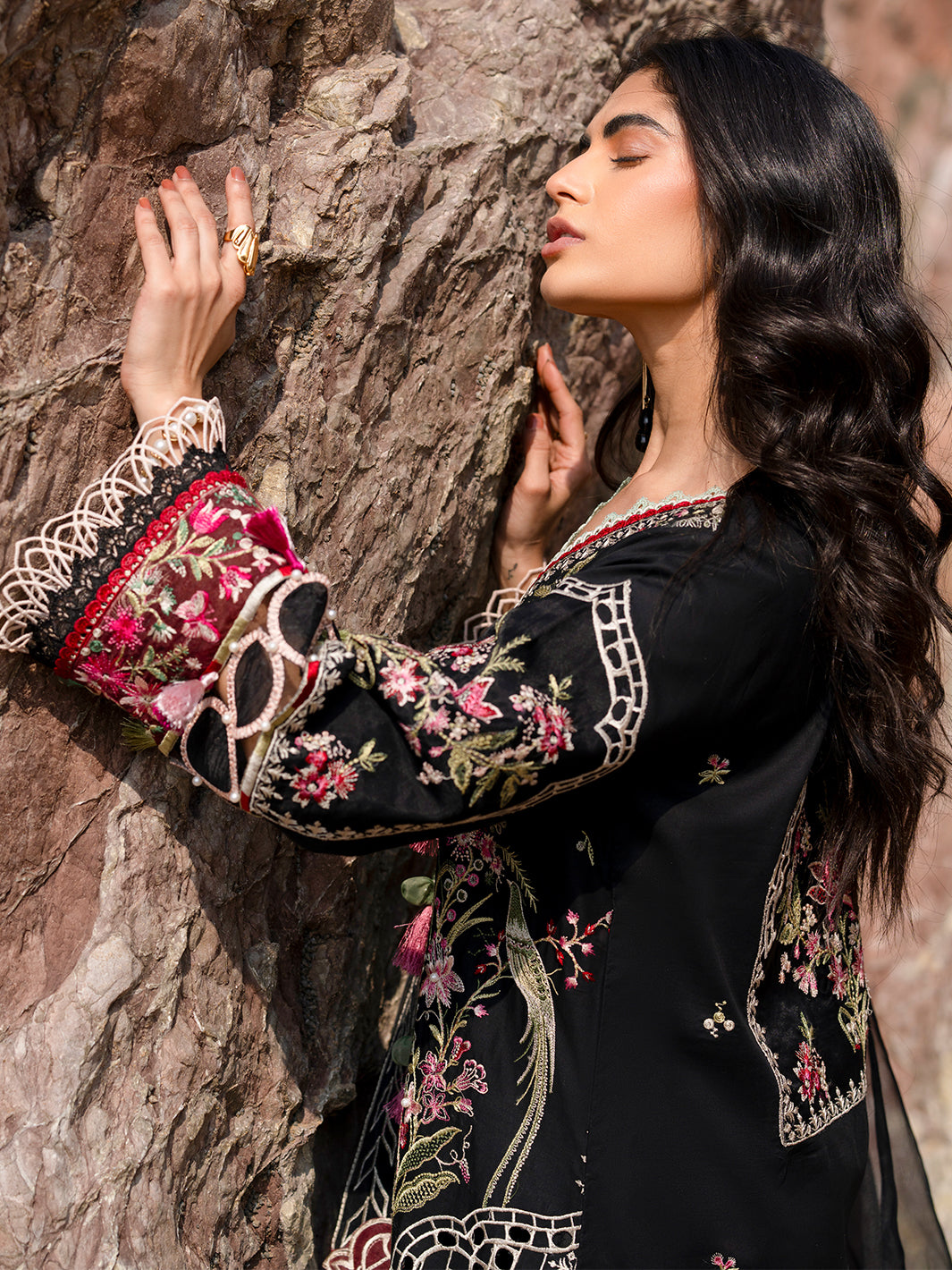 Sirene Luxury Lawn