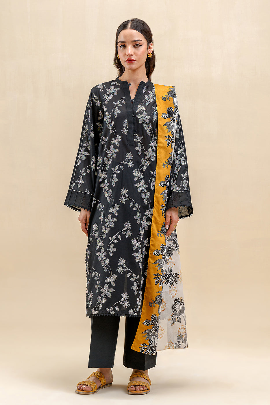 2 PIECE PRINTED LAWN SUIT