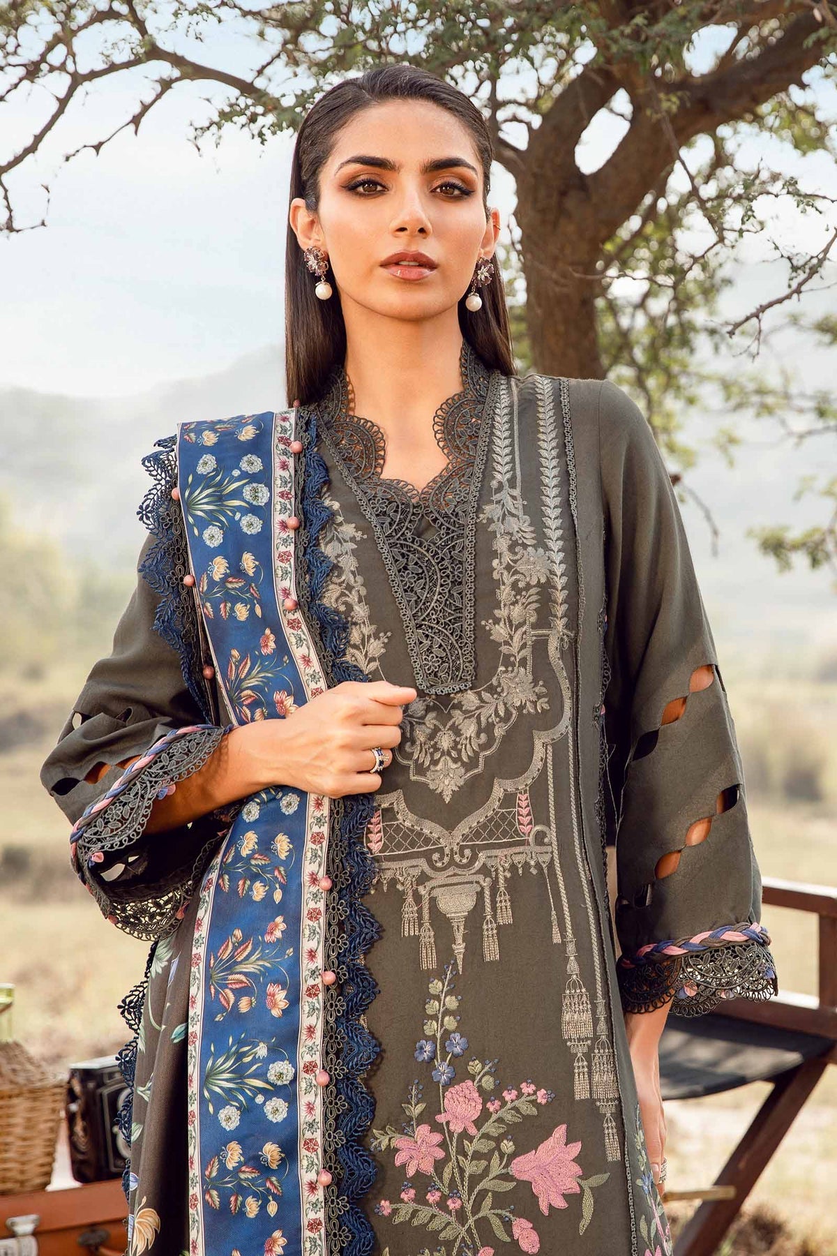 Maria.B M Print 3 Piece Unstitched Printed Linen Suit | MPT-2401-A