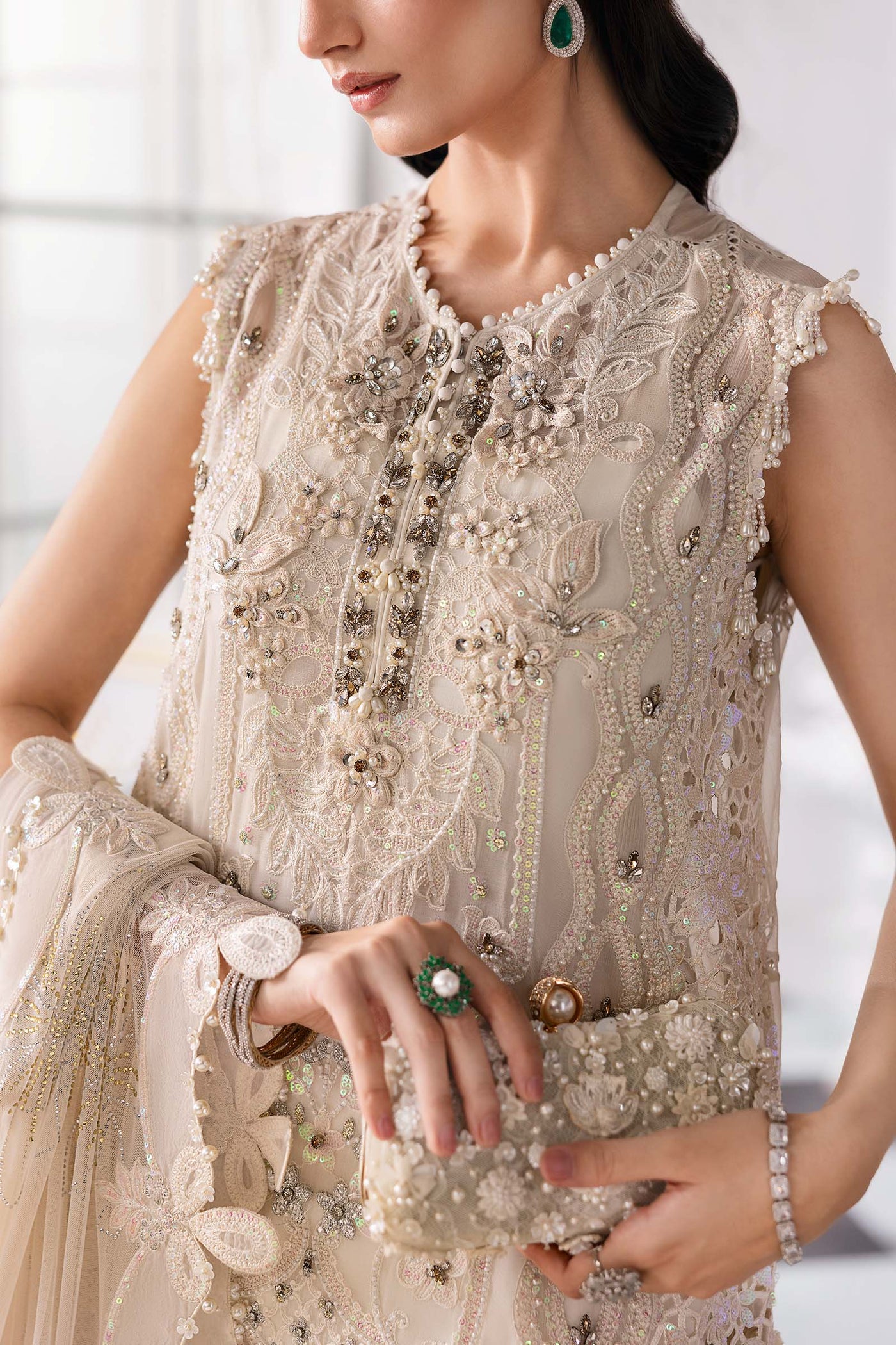 3 Piece Unstitched Embroidered Chiffon Suit