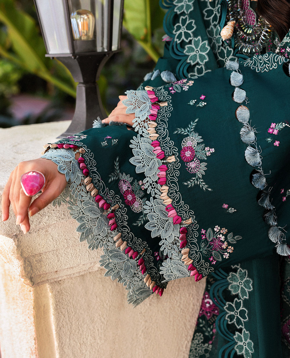 Kalani Luxury Lawn