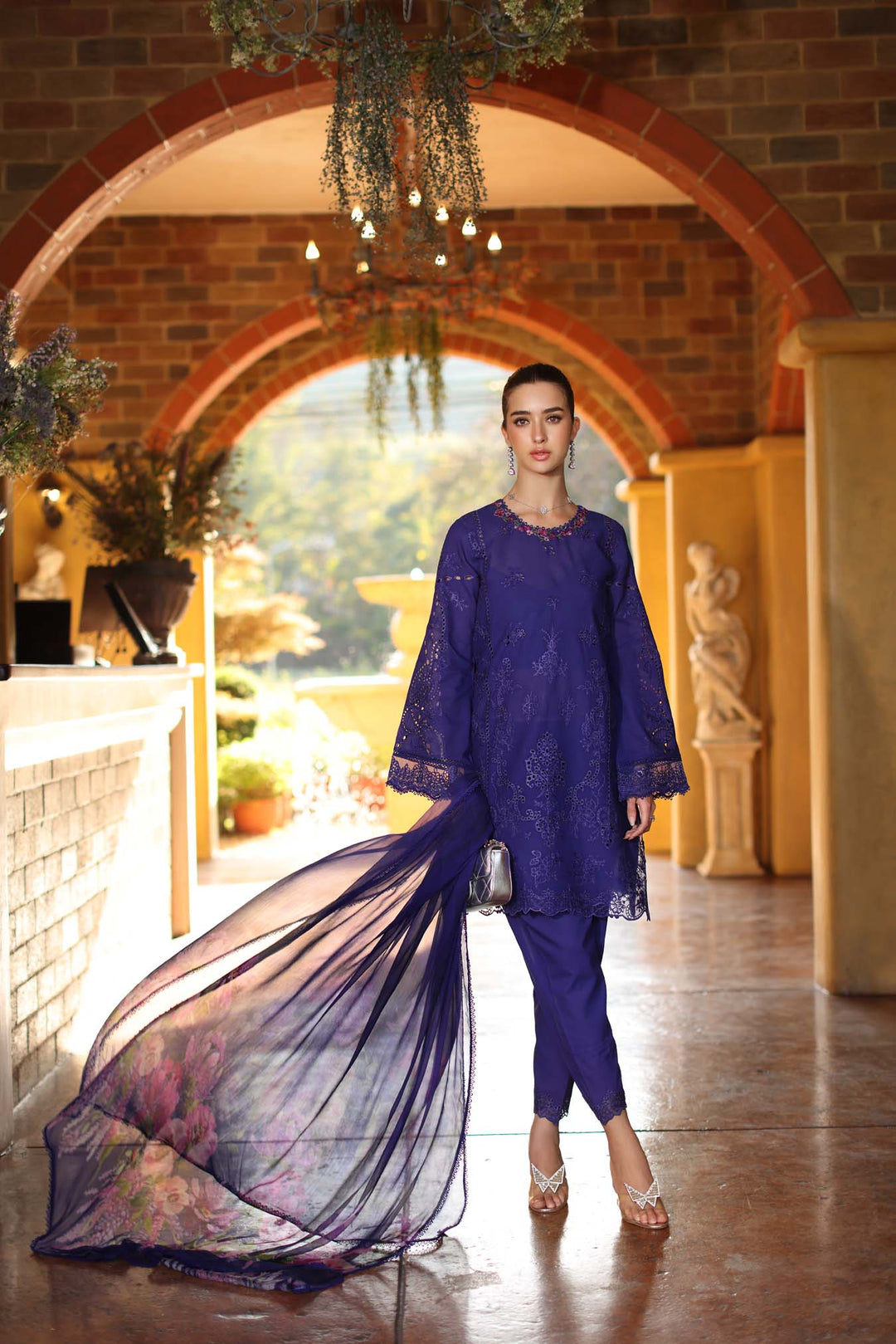 Luxury Schiffli Lawn Laserkar