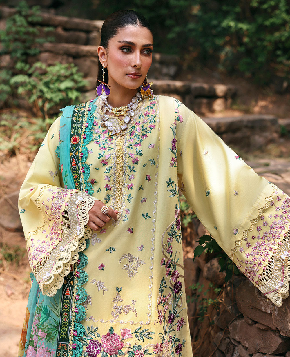 Talia Summer Lawn