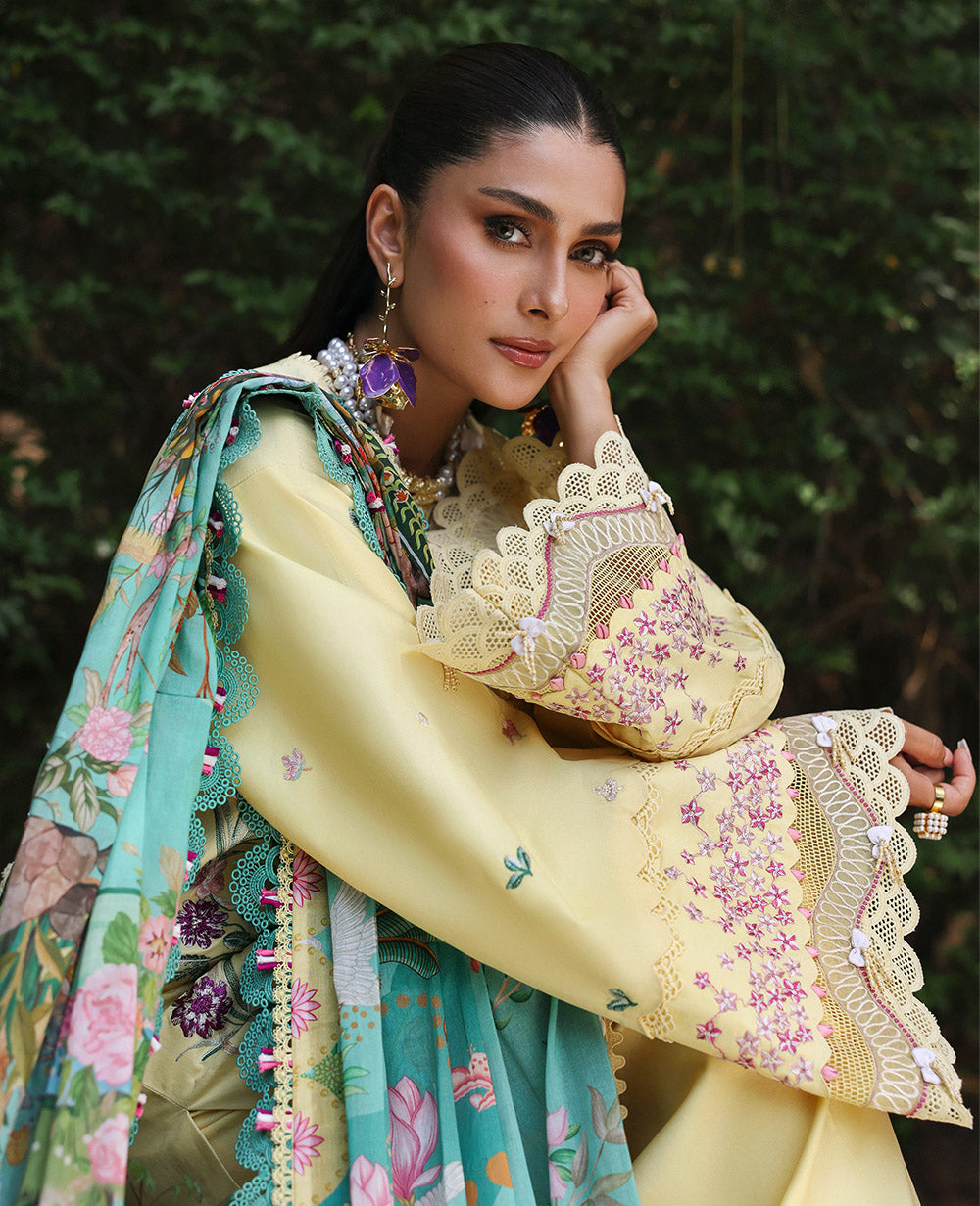Talia Summer Lawn