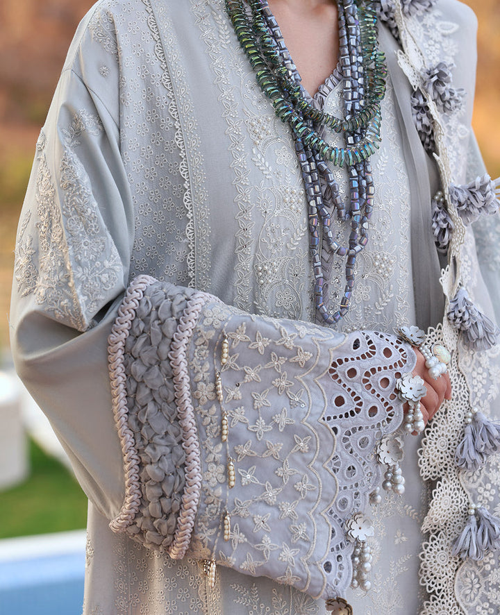 Kalani Luxury Lawn