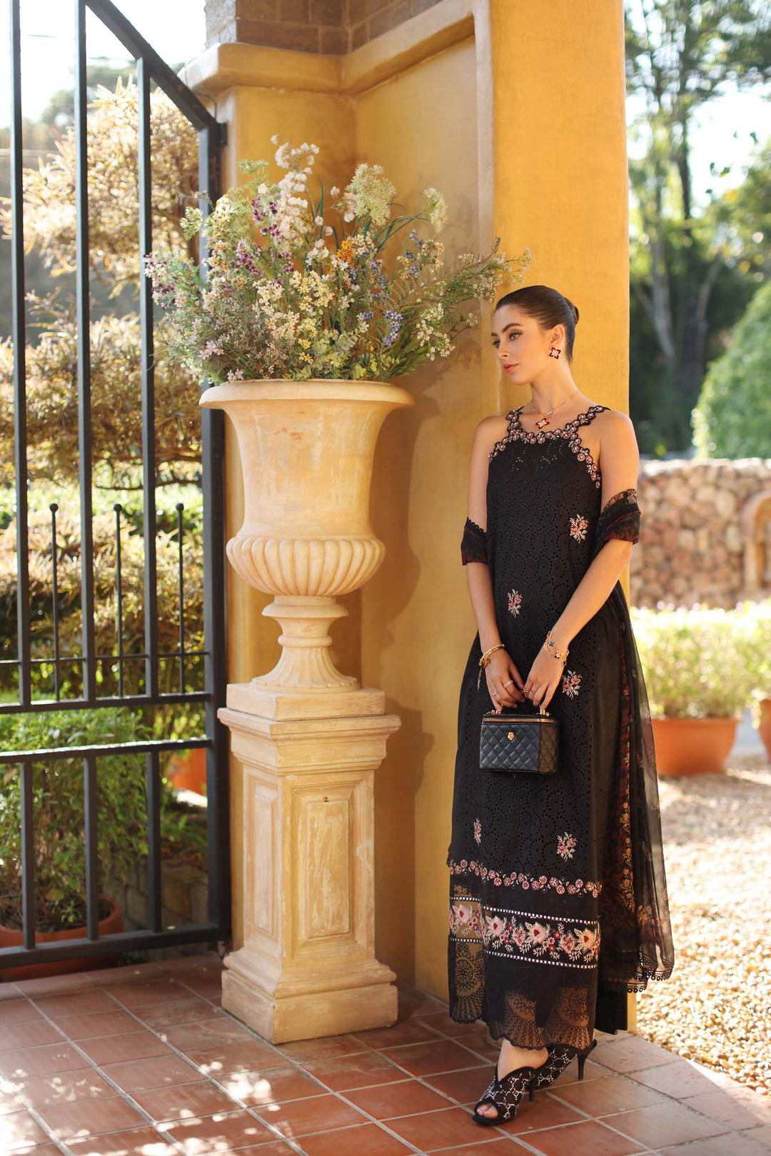 Luxury Schiffli Lawn Laserkar