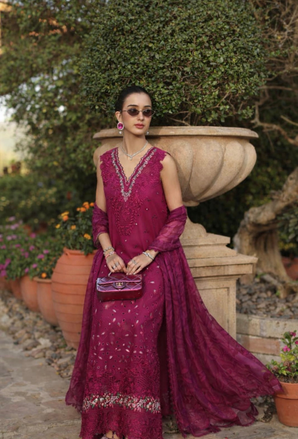 Luxury Schiffli Lawn Laserkar