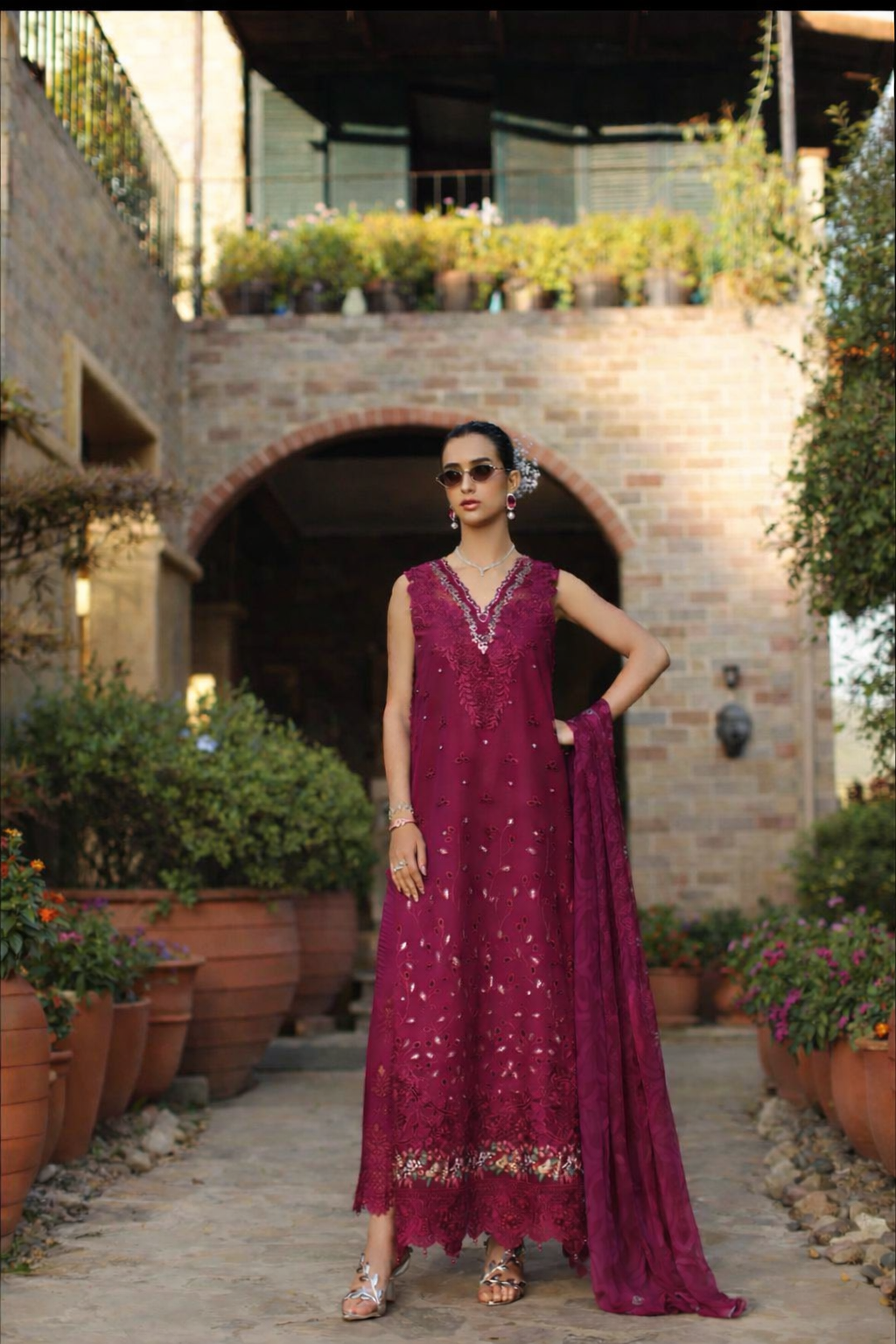 Luxury Schiffli Lawn Laserkar
