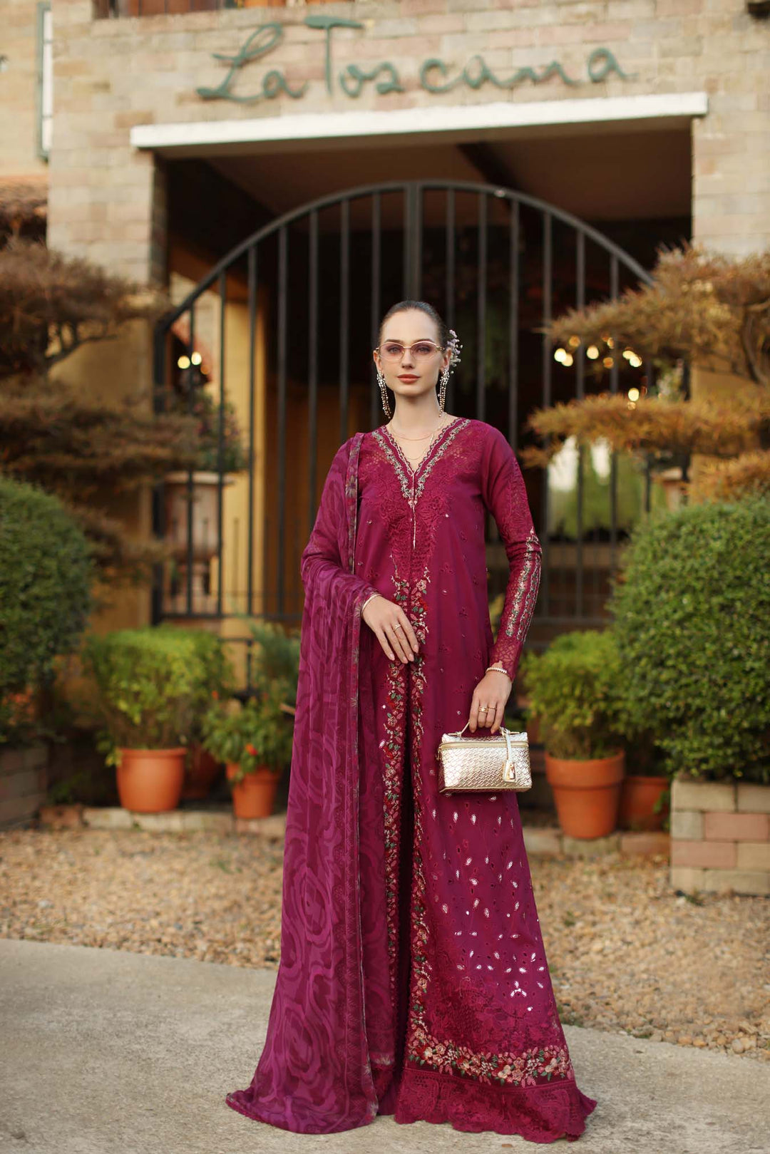 Luxury Schiffli Lawn Laserkar