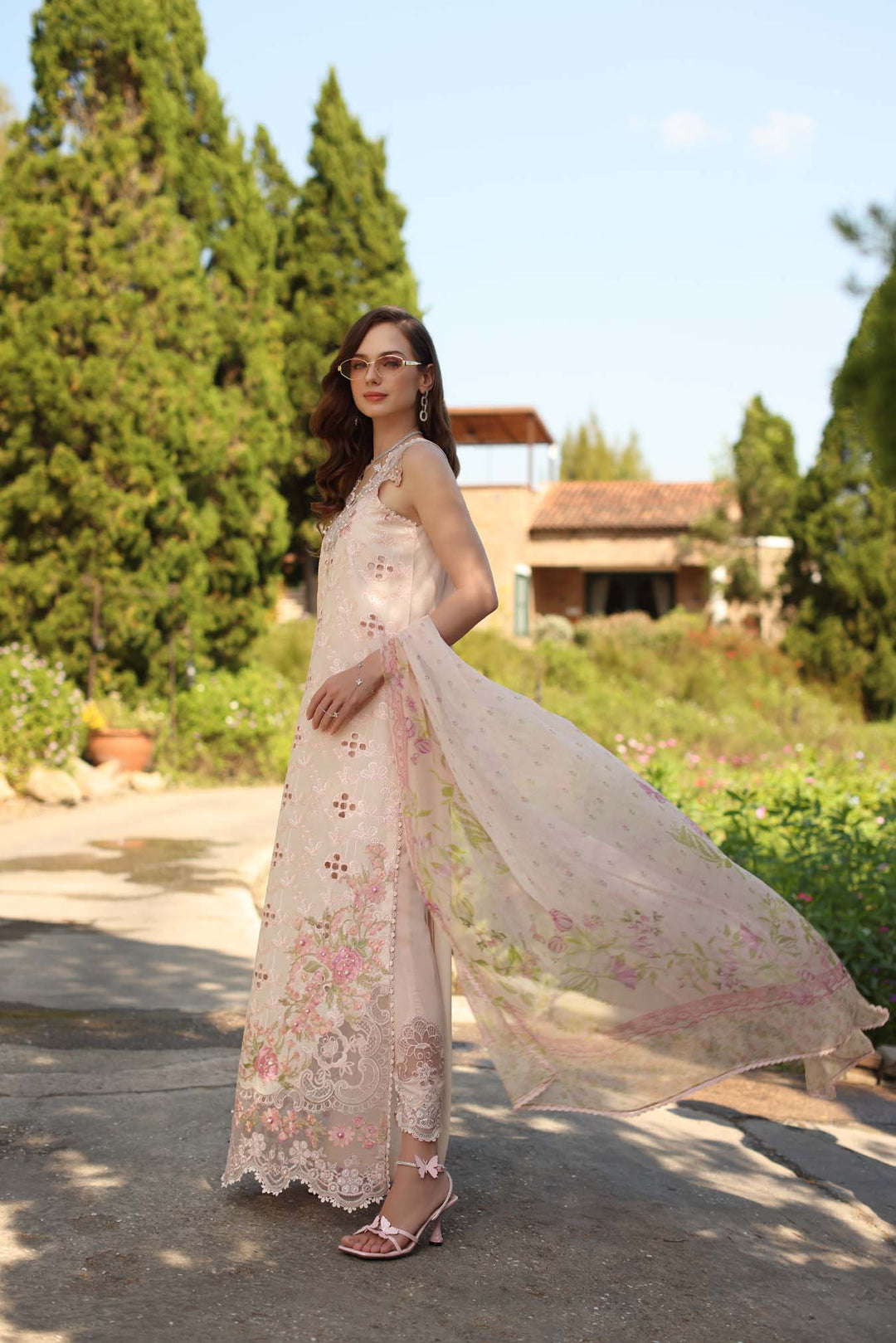 Luxury Schiffli Lawn Laserkar