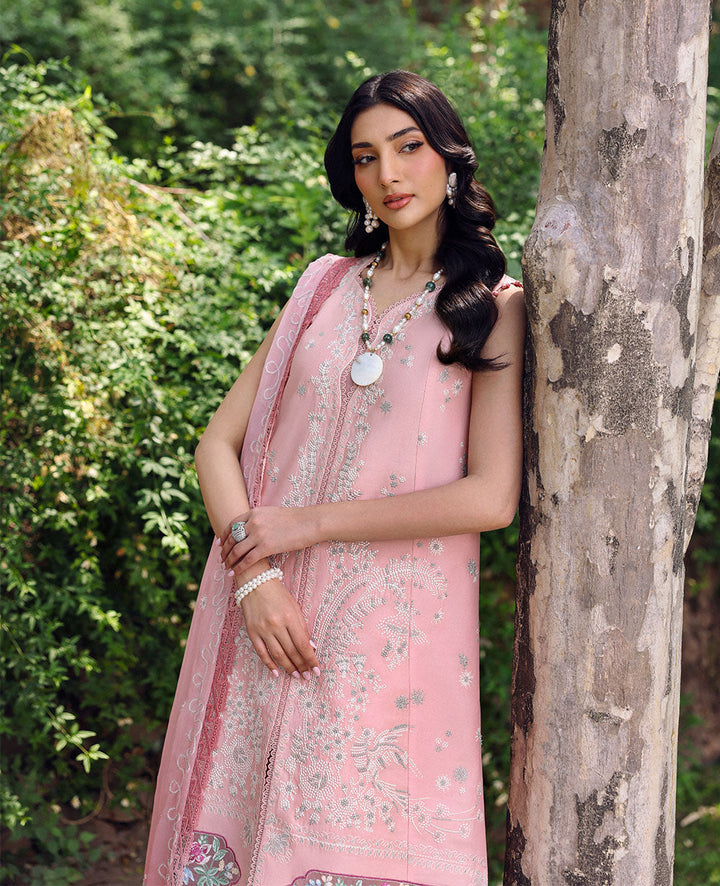 Talia Summer Lawn