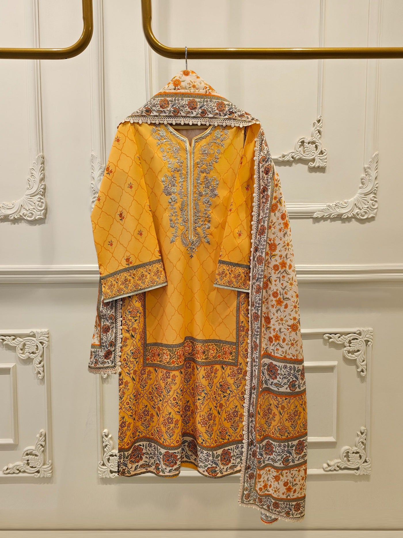 2 Piece - Digital Printed Lawn Suit