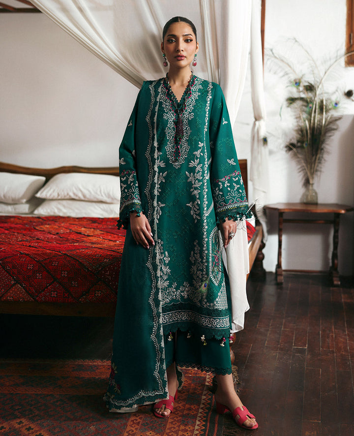 Talia Summer Lawn
