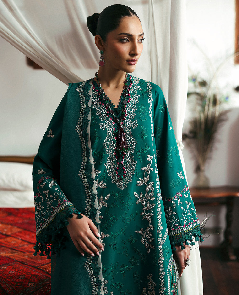 Talia Summer Lawn