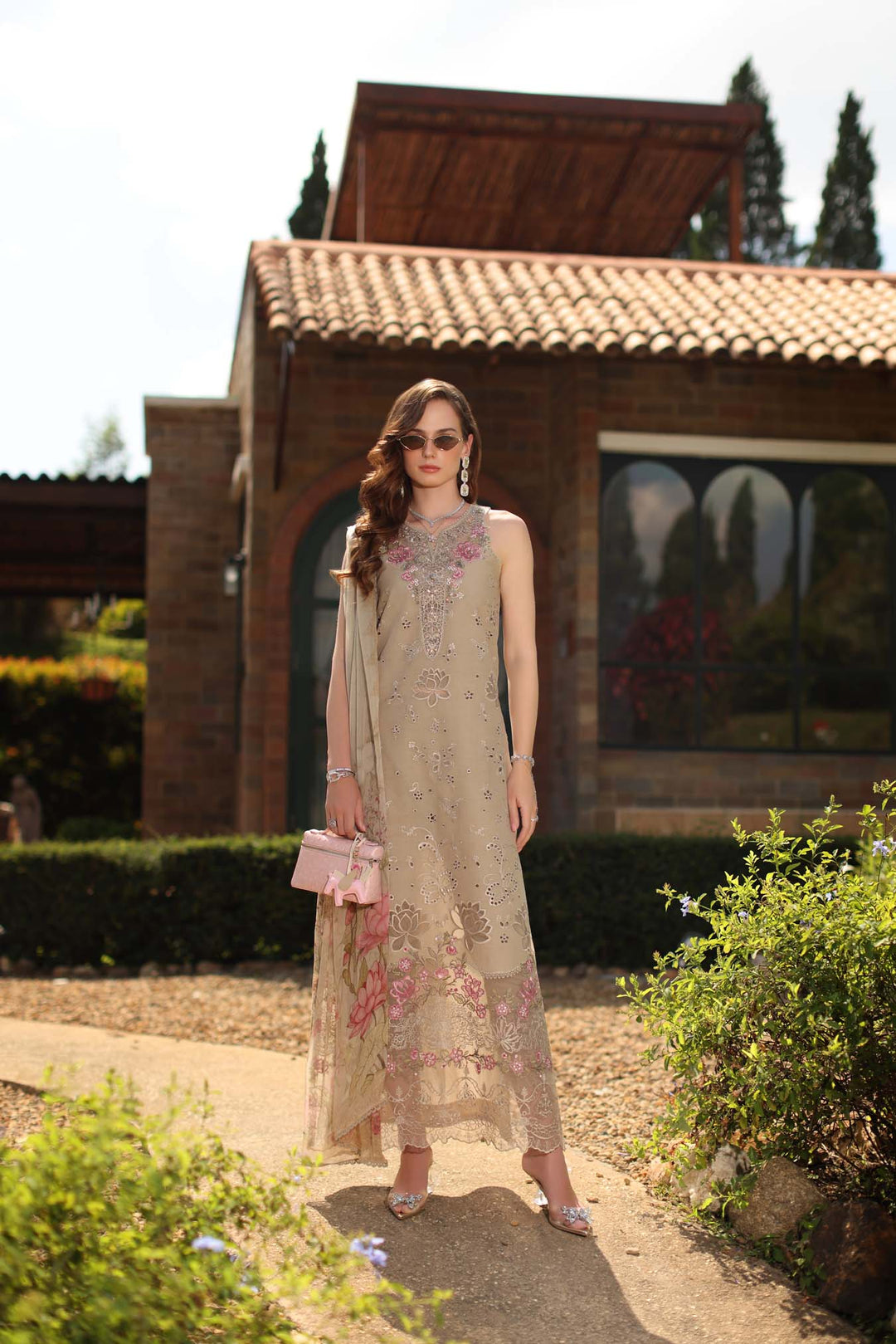 Luxury Schiffli Lawn Laserkar