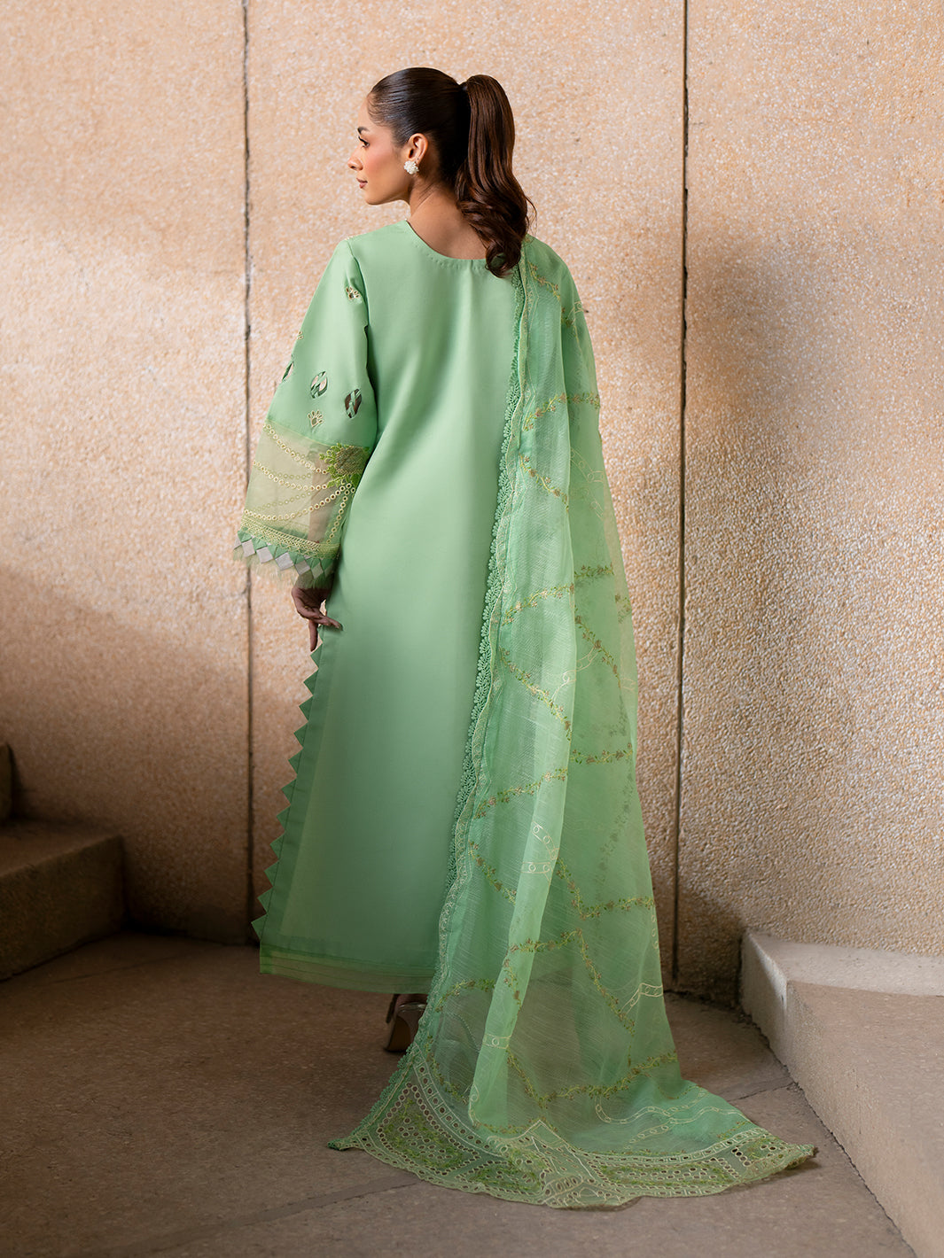 Dil e Raqsam Festive Lawn