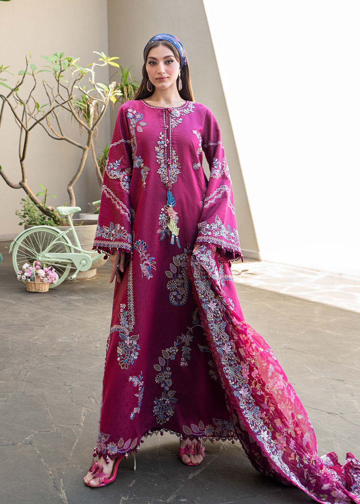 mira-summer-lawn-26