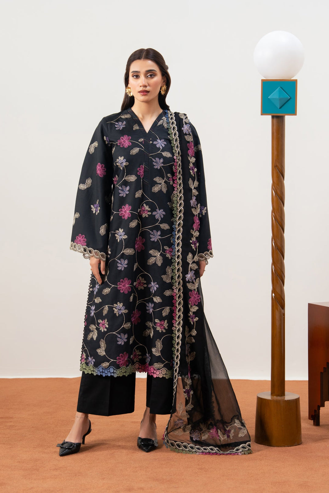 Printed  Unstitched Lawn 3 Pc
